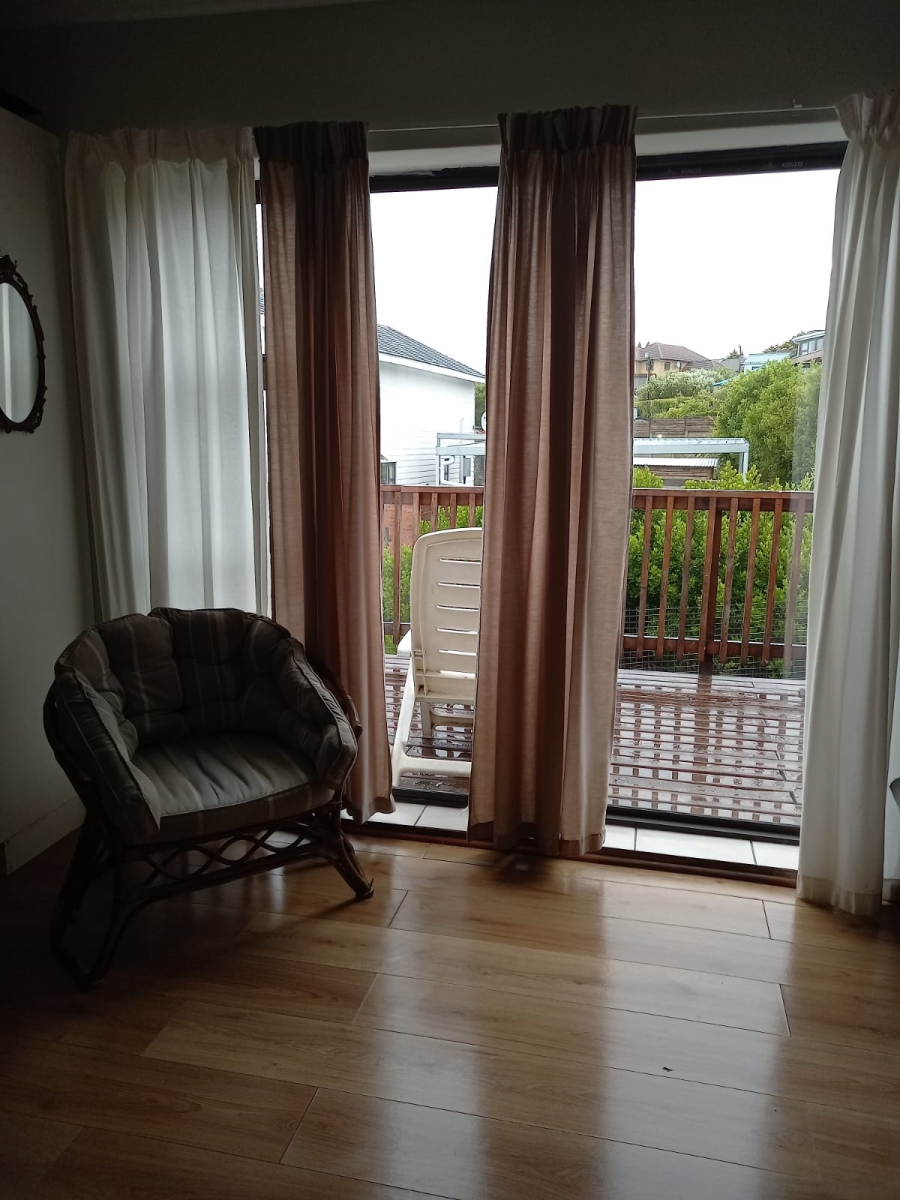 To Let 1 Bedroom Property for Rent in Dana Bay Western Cape